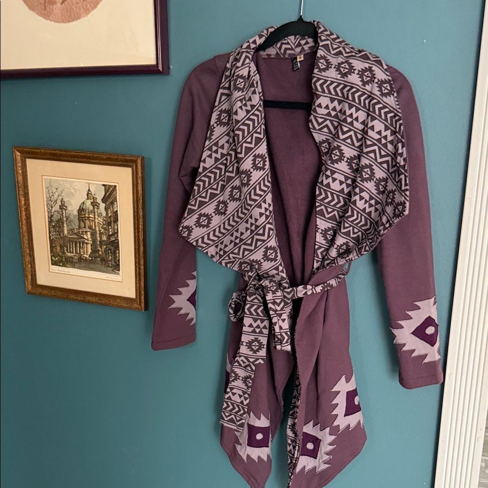 Elegant Purple Patterned Cardigan